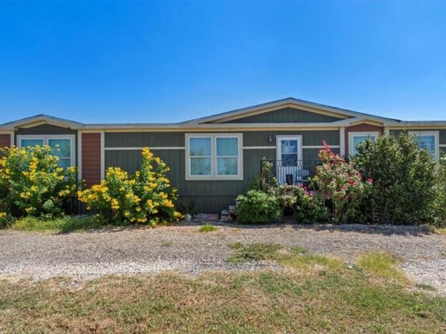 Property for sale in Martindale, Texas