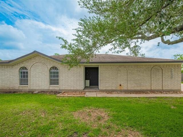 House for sale in Santa Fe, Texas