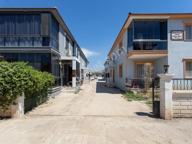 Foça, İzmir içerisinde satılık mülk