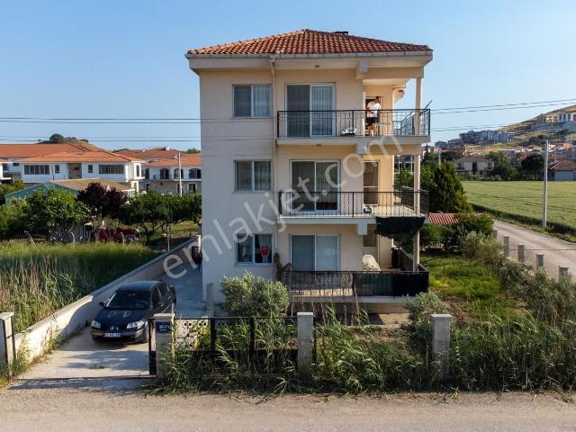 Foça, İzmir içerisinde satılık mülk