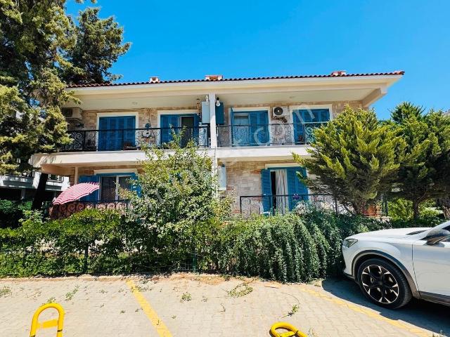 Foça, İzmir içerisinde kiralık mülk