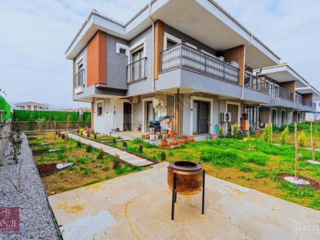 Foça, İzmir içerisinde satılık Villa