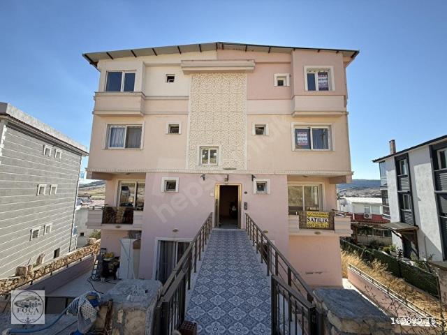 Foça, İzmir içerisinde satılık mülk