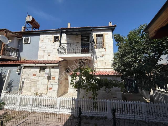 Foça, İzmir içerisinde satılık Villa