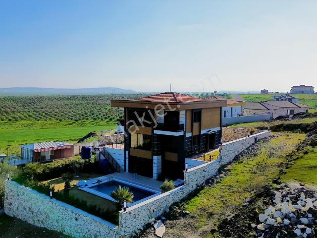 Foça, İzmir içerisinde satılık Villa