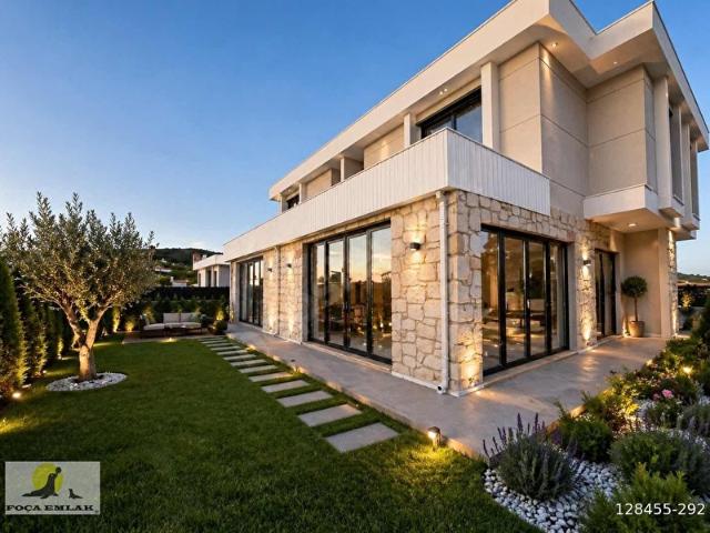 Foça, İzmir içerisinde satılık Villa