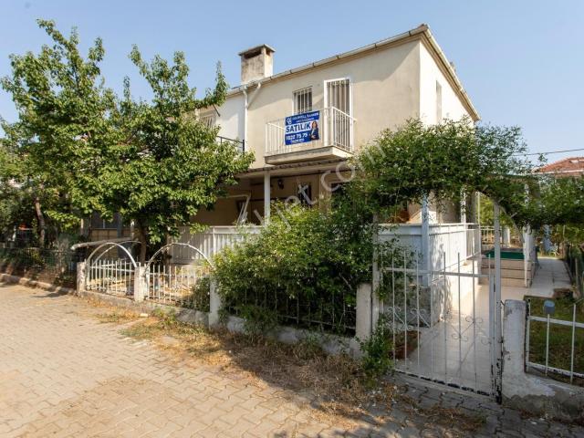Foça, İzmir içerisinde satılık Villa