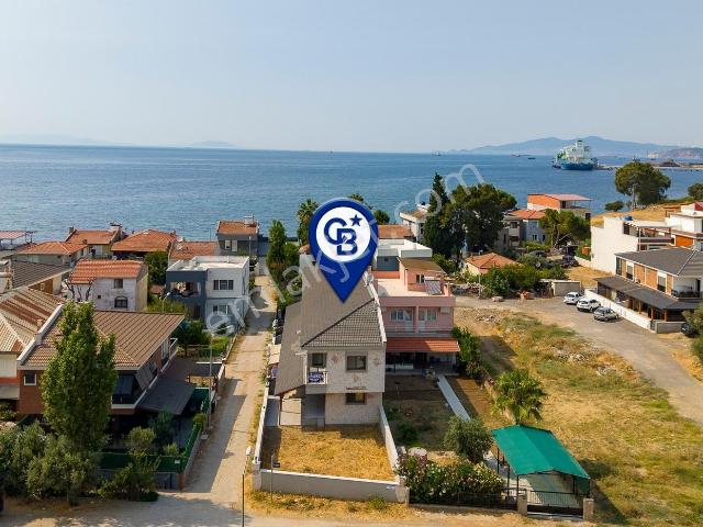 Aliağa, İzmir içerisinde satılık Villa