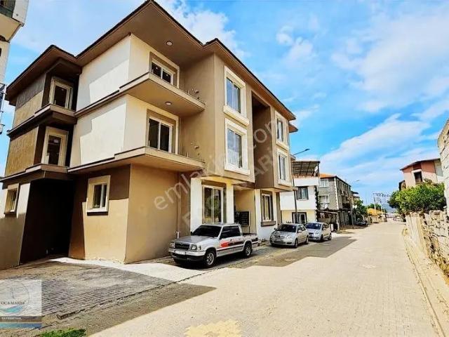 Gerenköy, Foça içerisinde satılık mülk