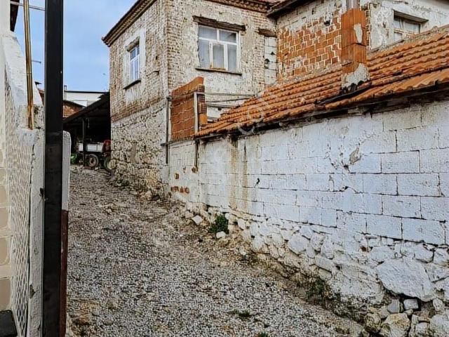 Foça, İzmir içerisinde satılık Villa