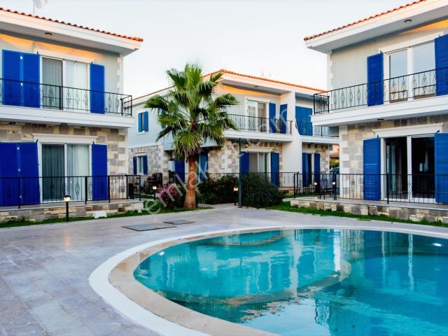 Hacıveli Mahallesi, Foça içerisinde satılık Villa