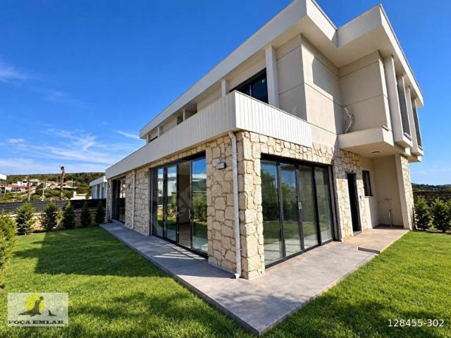 Foça, İzmir içerisinde satılık Villa