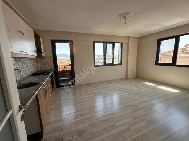 Foça, İzmir içerisinde kiralık mülk