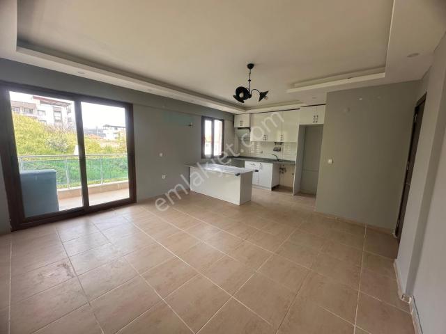 Foça, İzmir içerisinde kiralık mülk