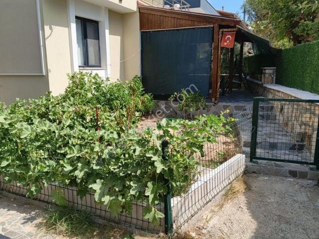 Bağarası, Foça içerisinde kiralık mülk