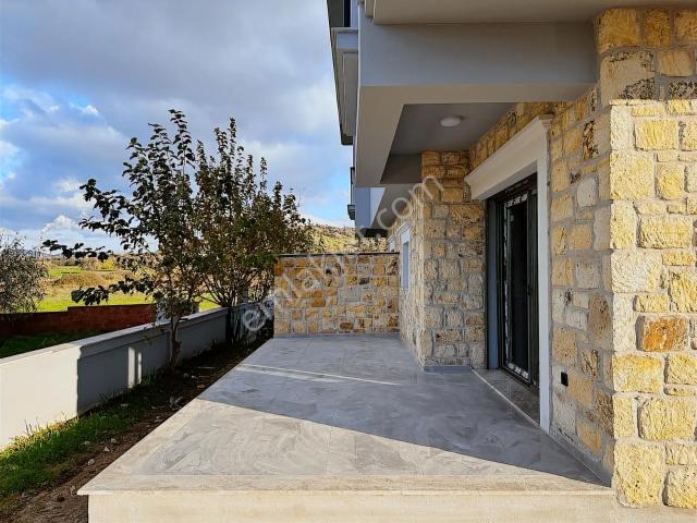 Foça, İzmir içerisinde satılık Villa