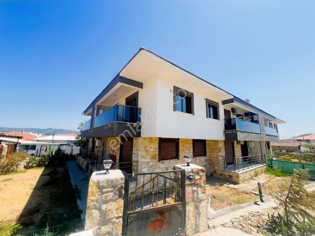 Yenibağarası Mahallesi, Foça içerisinde kiralık mülk