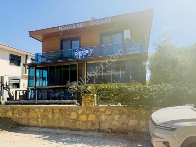 Foça, İzmir içerisinde kiralık mülk