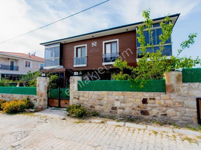 Foça, İzmir içerisinde satılık mülk