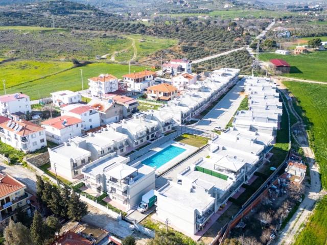 Yenibağarası Mahallesi, Foça içerisinde kiralık mülk
