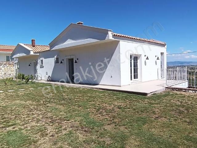 Foça, İzmir içerisinde satılık Villa