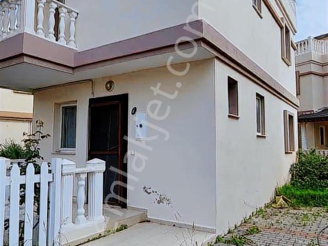 Foça, İzmir içerisinde kiralık Villa