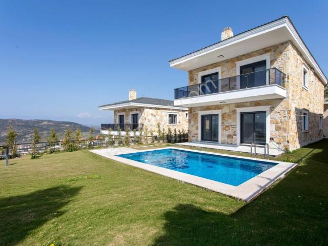 Foça, İzmir içerisinde kiralık Villa