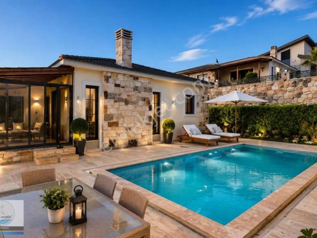 Yenibağarası Mahallesi, Foça içerisinde satılık Villa