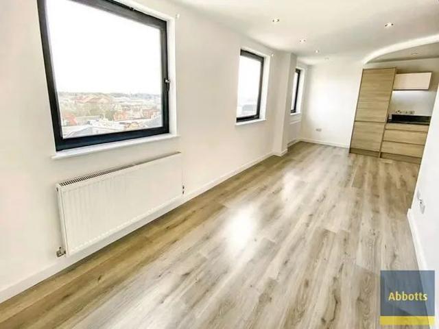 Apartment for rent in Key Street, Suffolk