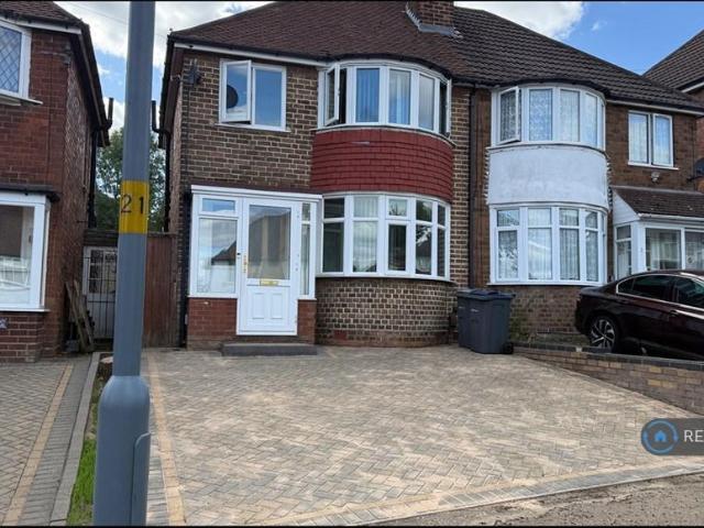 House for rent in Perry Beeches, Birmingham