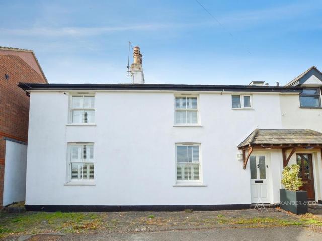 House for rent in Aldbury, Dacorum