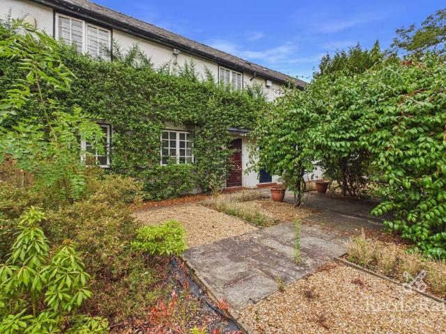 House for rent in Georgia, Greater Manchester