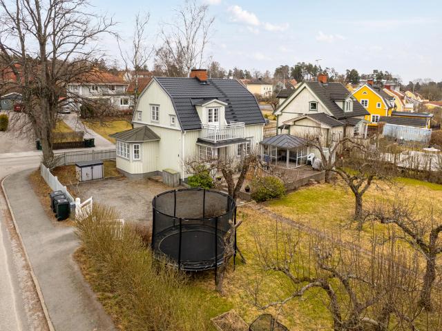 Villa till salu i Södertälje, Stockholm