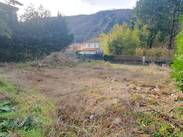 Terrain vente à Foix