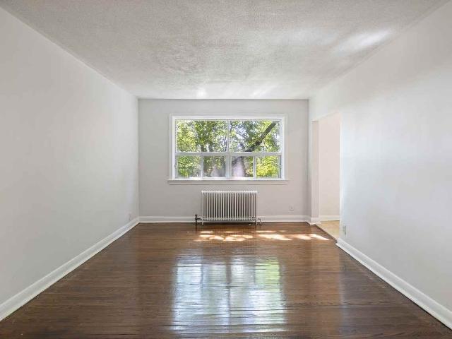 Apartment for rent in Toronto, Golden Horseshoe