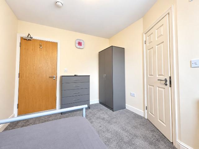 Room for rent in Bishopsgate Green, Coventry