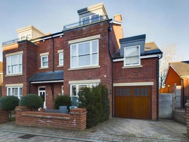 House for sale in Beverley, East Riding Of Yorkshire