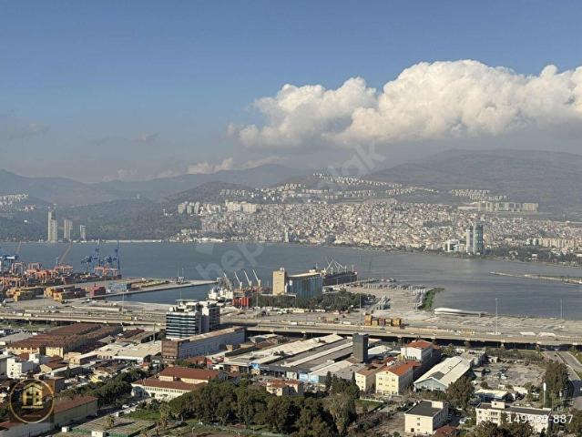 Konak, İzmir içerisinde satılık mülk