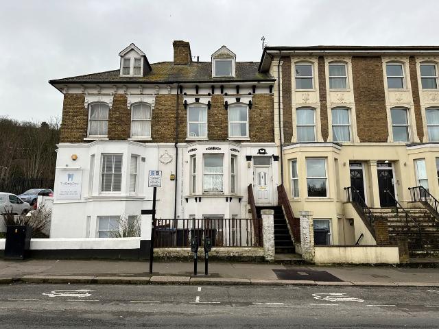 Apartment for rent in Clarendon, Ash