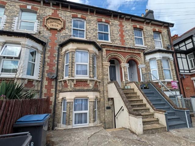 Apartment for rent in Clarendon, Ash