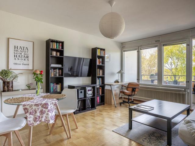 Bostadsrätt till salu i Häggvik, Stockholm