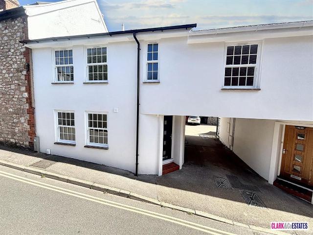 Apartment for rent in Watergate, Devon