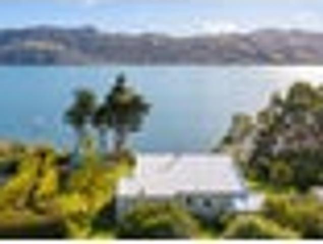 House for sale in Otakou