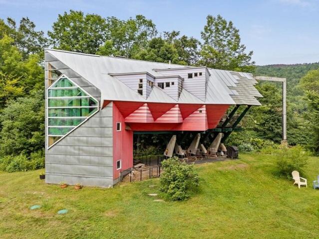 House for sale in Waitsfield, Washington County