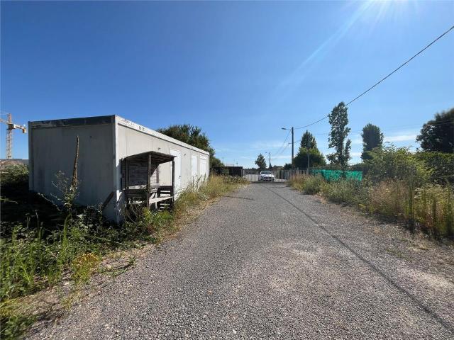 Local Commercial vente à Mâcon, Romanèche-thorins