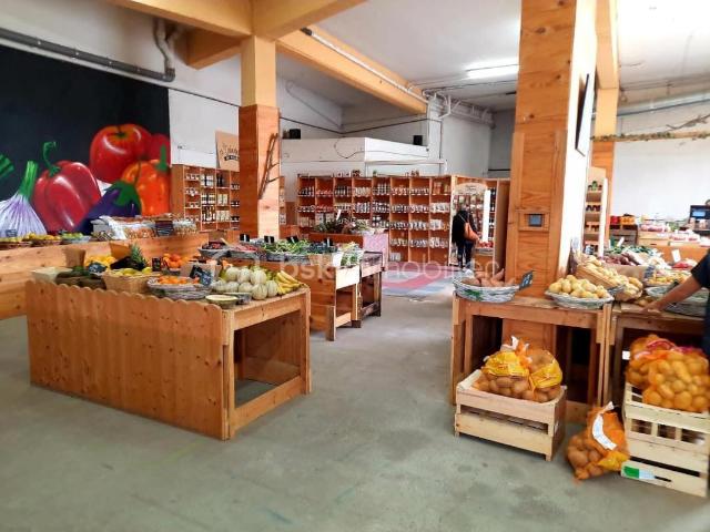 Local Commercial vente à Prades