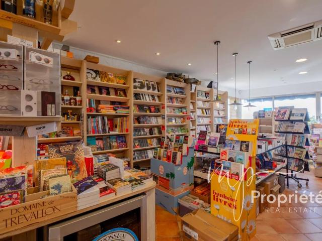 Local Commercial vente à Arrondissement de Draguignan, Rayol-canadel-sur-mer