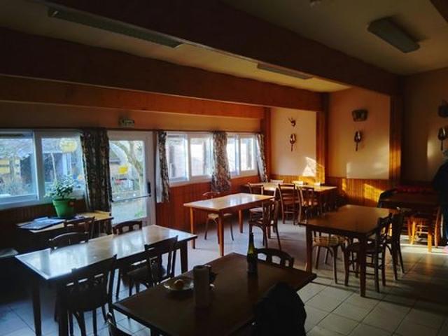 Local Commercial vente à Mortagne-au-Perche, Les Aspres