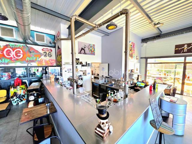 Local Commercial vente à Nyons, Saint-paul-trois-châteaux