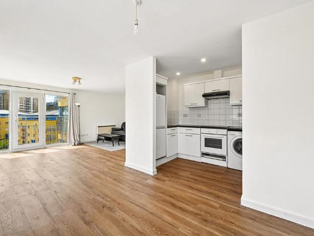 House for rent in Canary Wharf, Greater London